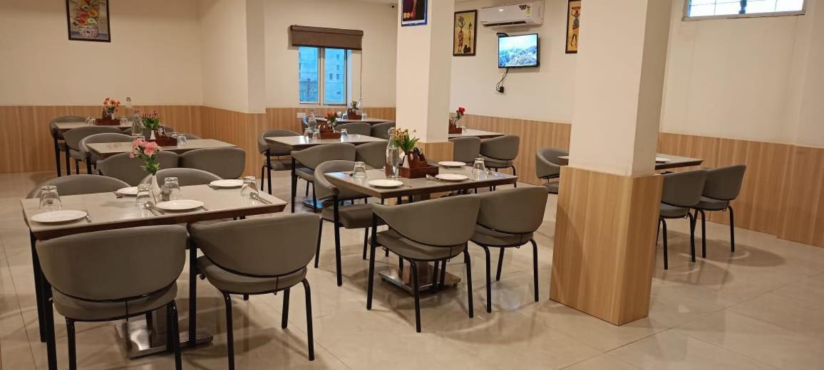 Zip By Spree Hotels Bhopal Esterno foto